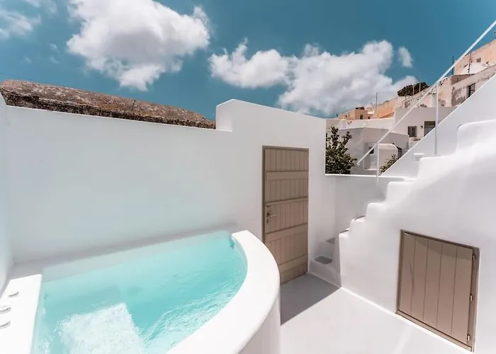 Akri Santorini With Heated Jacuzzi