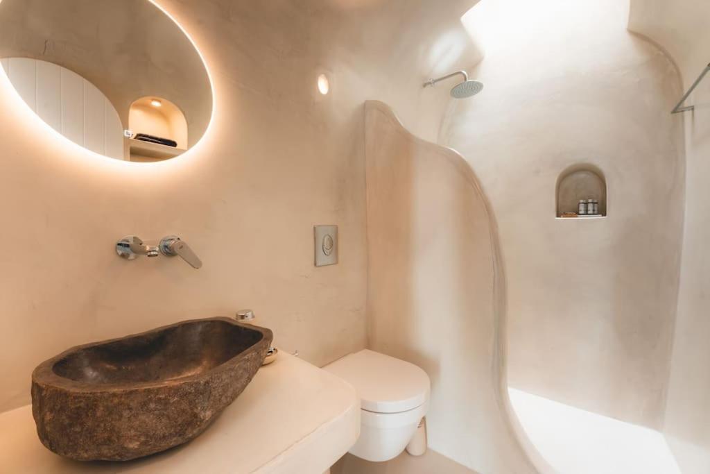 Akri Santorini With Heated Jacuzzi * Emporio (Santorini)