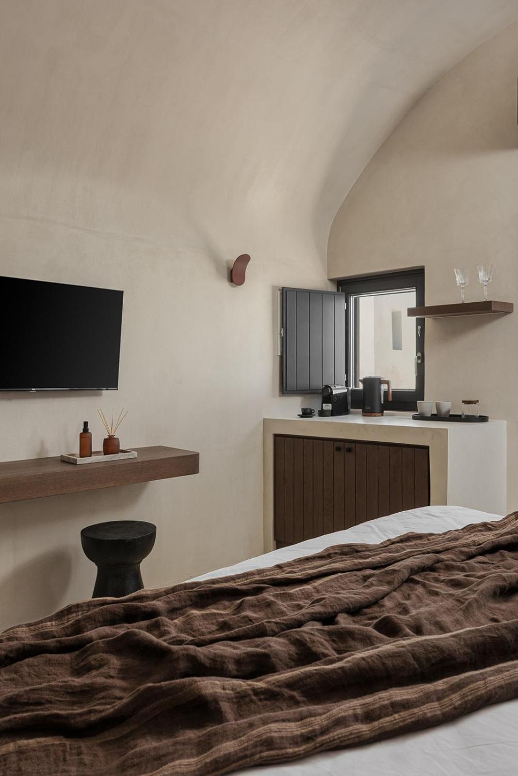 Akri Santorini With Heated Jacuzzi * Emporio (Santorini)