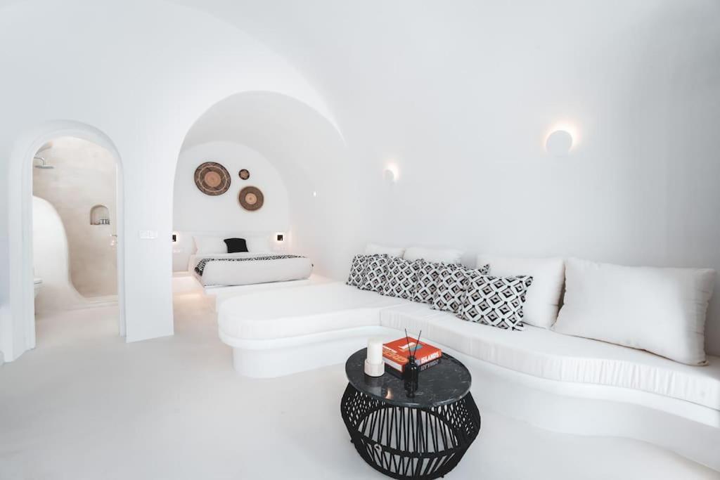 Akri Santorini With Heated Jacuzzi * Εμπορειό